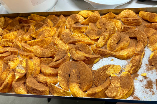 Freeze Dried Sliced Peaches with Cinnamon